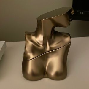 Eilish Fragrance (Billie Eilish) perfume parfum cologne